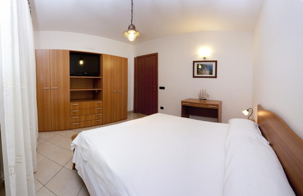 Olga'S Residence Relais เนราโน ห้อง รูปภาพ